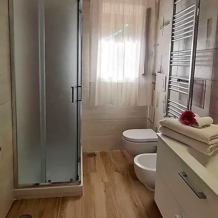 فندق مبيت وإفطار Rita 4*