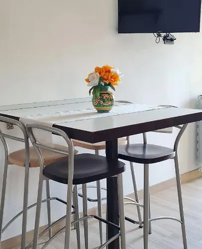 Oda ve Kahvaltı Rita